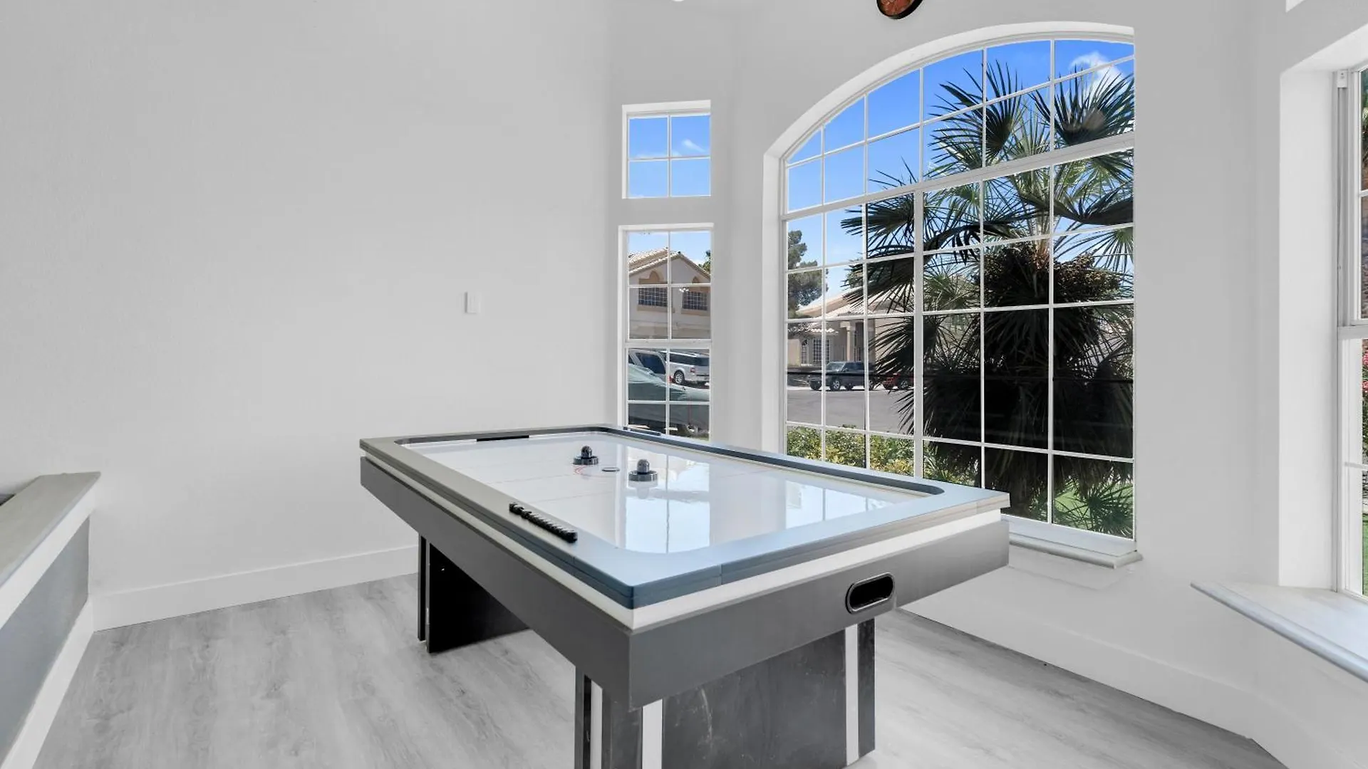 Βίλα 8Br 5Ba Superhero Retreat-King Beds, Bbq, Hammock, Firepit, Minigolf, Workspace Λας Βέγκας Ηνωμένες Πολιτείες της Αμερικής