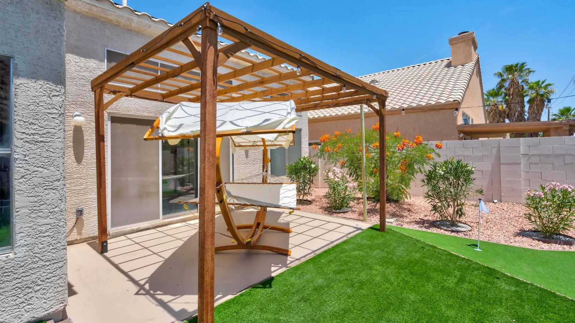 8Br 5Ba Superhero Retreat-King Beds, Bbq, Hammock, Firepit, Minigolf, Workspace Las Vegas