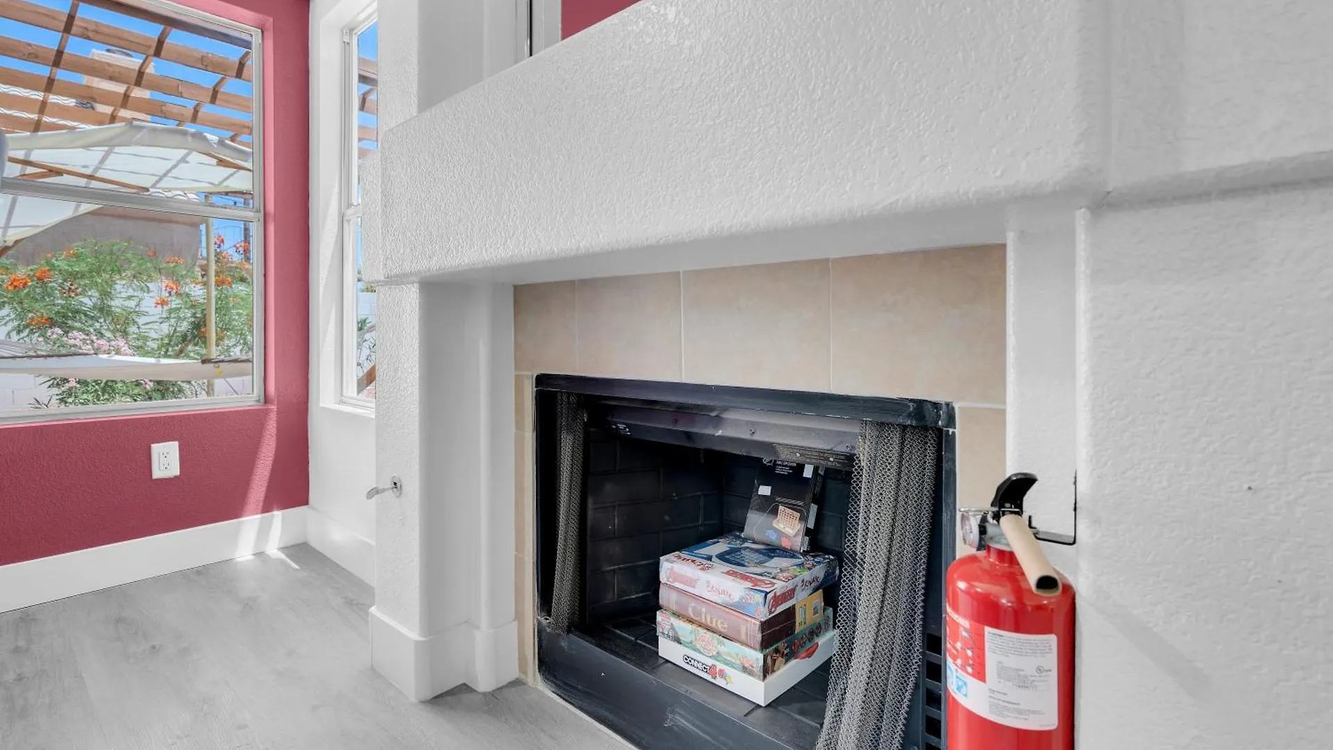8Br 5Ba Superhero Retreat-King Beds, Bbq, Hammock, Firepit, Minigolf, Workspace Las Vegas Villa