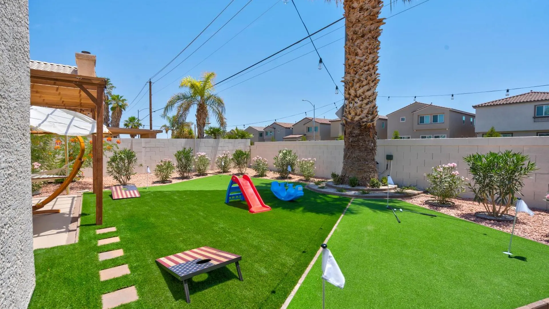 Villa 8Br 5Ba Superhero Retreat-King Beds, Bbq, Hammock, Firepit, Minigolf, Workspace Las Vegas